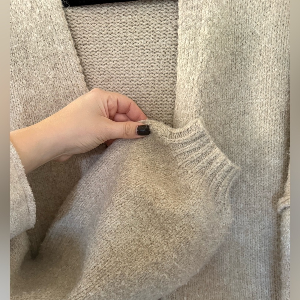 Cozy Beige Women's Sweater - Picture 6 of 7